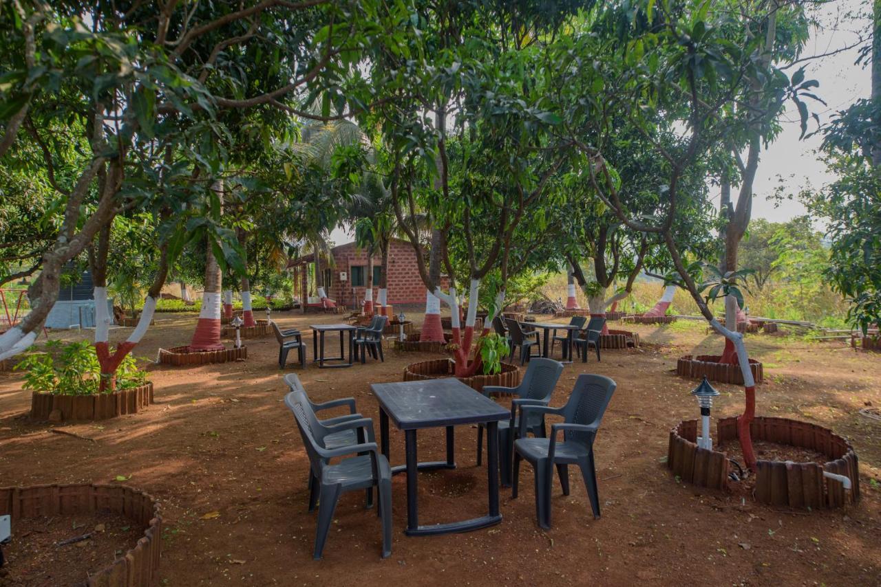Prajakta Rest House Alībāg Exterior foto
